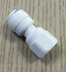 QCF straight adaptor 1/4'' tube - 1/4'' thread